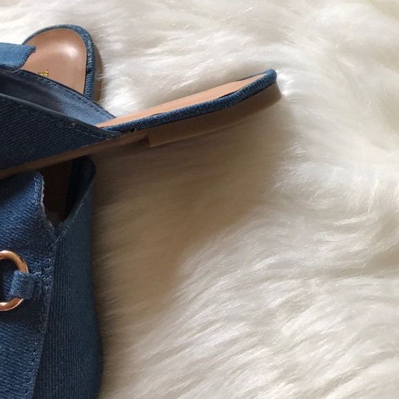 NIB Pineapple & Denim Slip On Flats - Picture 3 of 3